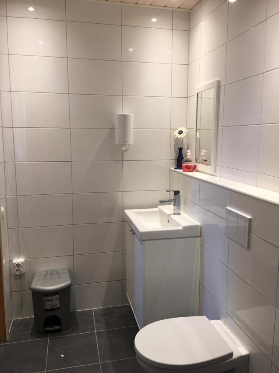 Vanga Hostel Eksteriør bilde